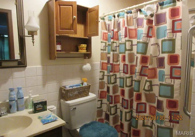 Photo 4 of Sale Pending at 2415 N Carolina St, Louisiana, MO 63353 | MLS# MIS26055997 | Listing updated on 2026-10-01