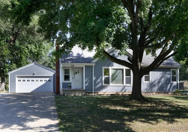 Photo 3 of Single family home for sale at 291 W 2nd Street, Beckemeyer, IL 62219 | MLS# MIS26056013 | Listing updated on 2026-09-08