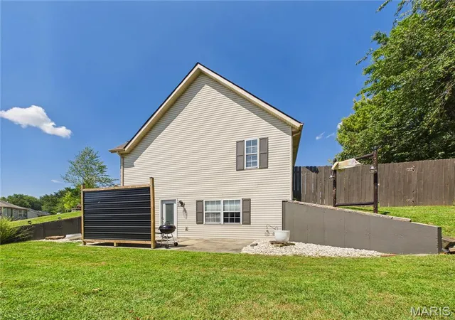 Photo 62 of Sale Pending at 854 Mulberry St, Jackson, MO 63755 | MLS# MIS26056018 | Listing updated on 2026-09-05