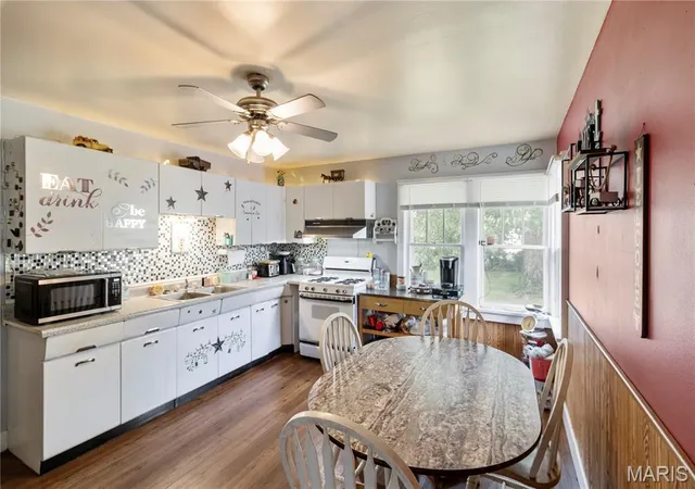 Photo 2 of Single family home for sale at 1111 Richeson Rd, Potosi, MO 63664 | MLS# MIS26056020 | Listing updated on 2026-08-31
