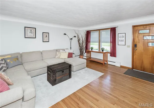Photo 4 of Single family home for sale at 111 W Linden St, Marine, IL 62061 | MLS# MIS26056032 | Listing updated on 2026-09-13