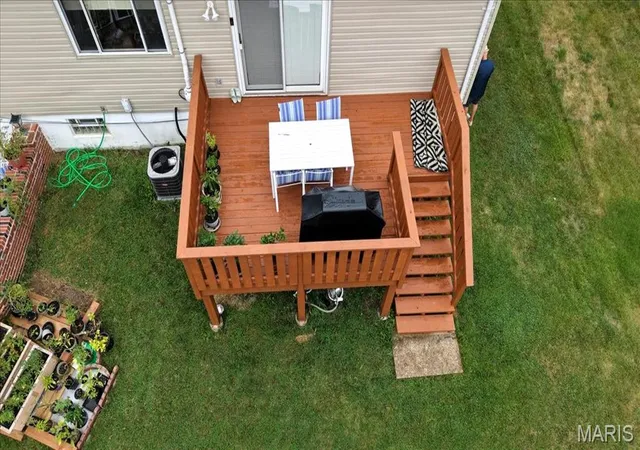 Photo 3 of Single family home for sale at 5661 Chalet Hl Dr, Saint Louis, MO 63129 | MLS# MIS26056035 | Listing updated on 2026-09-01
