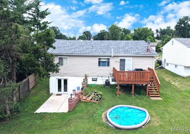 Photo 3 of Single family home for sale at 5661 Chalet Hl Dr, Saint Louis, MO 63129 | MLS# MIS26056035 | Listing updated on 2026-09-01