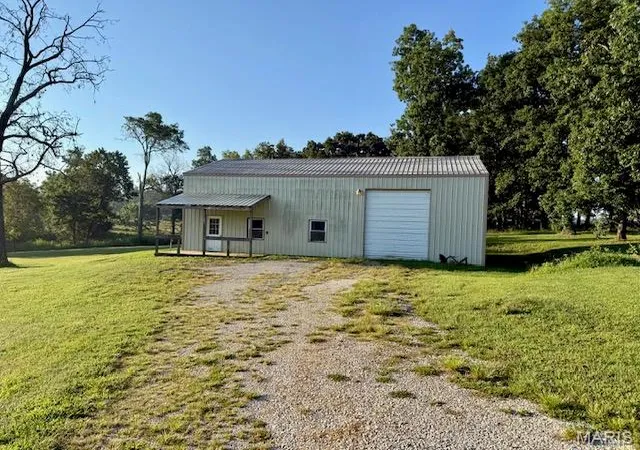 Photo 3 of Manufactured home for sale at 17564 State Hwy Uu, Millersville, MO 63766 | MLS# MIS26056062 | Listing updated on 2026-08-31