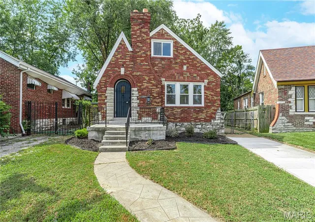 Single family home for sale at 1284 Sells Ave, Saint Louis, MO 63147 | MLS# MIS26056076