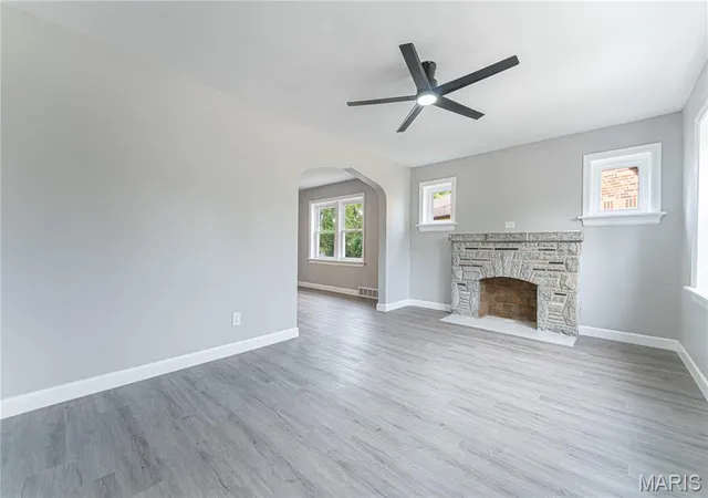 Photo 3 of Single family home for sale at 1284 Sells Ave, Saint Louis, MO 63147 | MLS# MIS26056076 | Listing updated on 2026-09-20