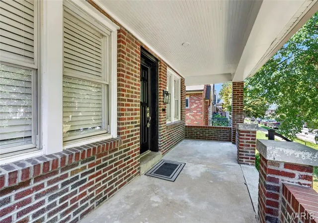 Photo 3 of Single family home for sale at 6408 Oleatha Ave, Saint Louis, MO 63139 | MLS# MIS26056085 | Listing updated on 2026-09-14