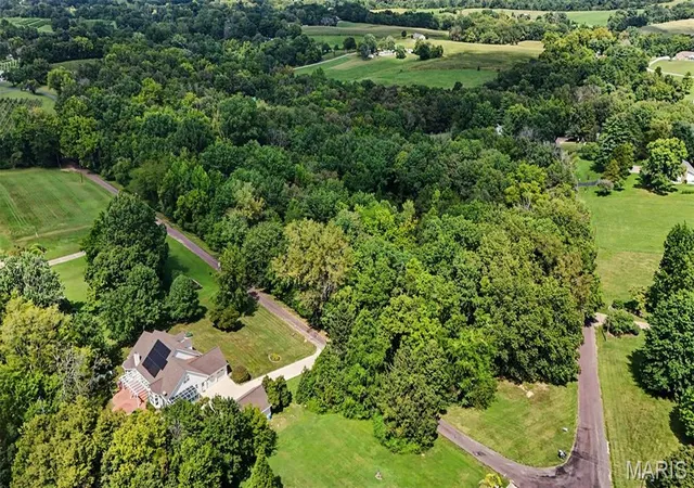Photo 4 of Land for sale at Tbd Blf Hl Acres, Marthasville, MO 63357 | MLS# MIS26056093 | Listing updated on 2026-08-31
