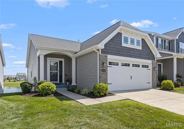 Photo 1 of Sale Pending at 426 Summer Glen Ln, Saint Charles, MO 63301 | MLS# MIS26056098 | Listing updated on 2026-09-06