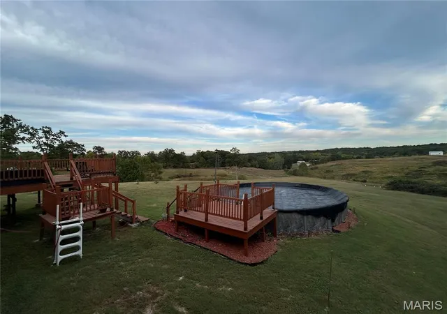 Photo 3 of Manufactured home for sale at 10037 Gingham Dr, Richwoods, MO 63071 | MLS# MIS26056112 | Listing updated on 2026-10-16