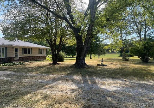 Photo 3 of Single family home for sale at 300 County Rd 5090, Salem, MO 65560 | MLS# MIS26056117 | Listing updated on 2026-09-02