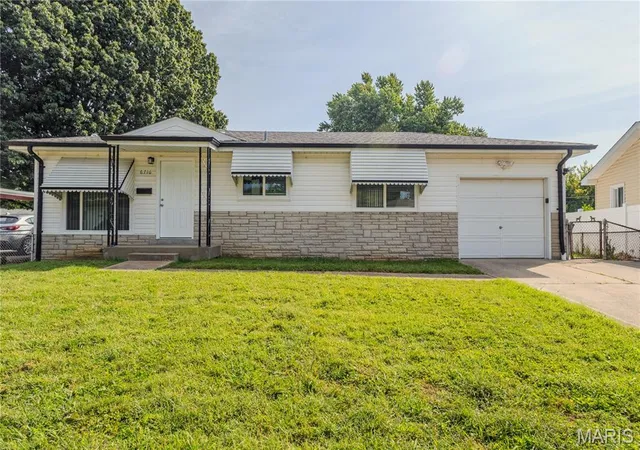 Photo 1 of Single family home for sale at 6716 Lightwood Dr, Hazelwood, MO 63042 | MLS# MIS26056159 | Listing updated on 2026-09-07