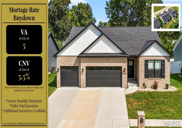Single family home for sale at 704 Mortar St, Mascoutah, IL 62258 | MLS# MIS26056161