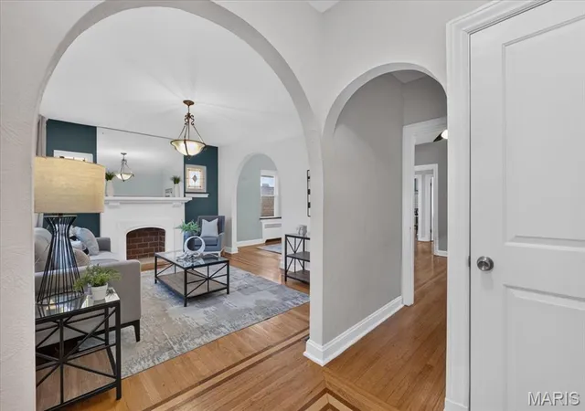 Photo 4 of Single family home for sale at 5623 Walsh St, Saint Louis, MO 63109 | MLS# MIS26056168 | Listing updated on 2026-10-18