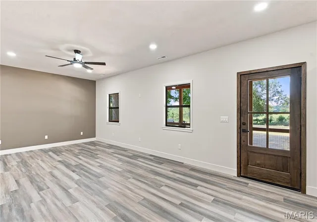 Photo 4 of Single family home for sale at 252 Ripley 21s 1, Doniphan, MO 63935 | MLS# MIS26056176 | Listing updated on 2026-08-31