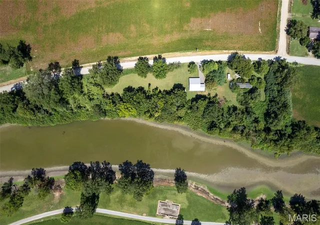 Photo 3 of Single family home for sale at 425 County Hwy 454, Steele, MO 63877 | MLS# MIS26056185 | Listing updated on 2026-08-31