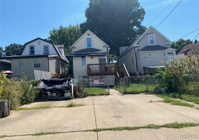 Photo 4 of Single family home for sale at 4725 Varrelmann Ave, Saint Louis, MO 63116 | MLS# MIS26056192 | Listing updated on 2026-08-31