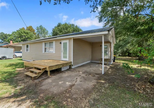 Photo 4 of Single family home for sale at 814 Hudson St, Kennett, MO 63857 | MLS# MIS26056202 | Listing updated on 2026-09-21