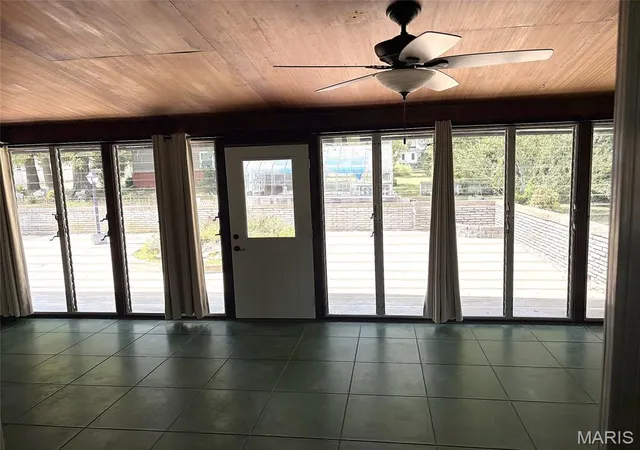 Photo 4 of Single family home for sale at 929 S Jefferson St, Mexico, MO 65265 | MLS# MIS26056205 | Listing updated on 2026-09-29