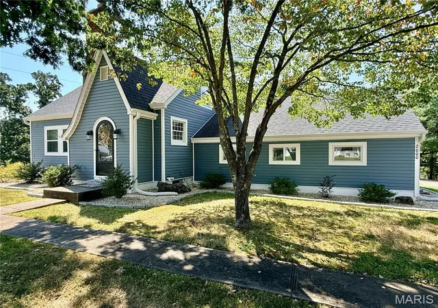 Photo 1 of Single family home for sale at 2000 Old Saint Marys Rd, Perryville, MO 63775 | MLS# MIS26056208 | Listing updated on 2026-09-30