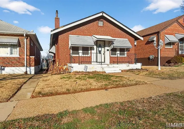 Single family home for sale at 5947 Summit Pl, Saint Louis, MO 63147 | MLS# MIS26056222