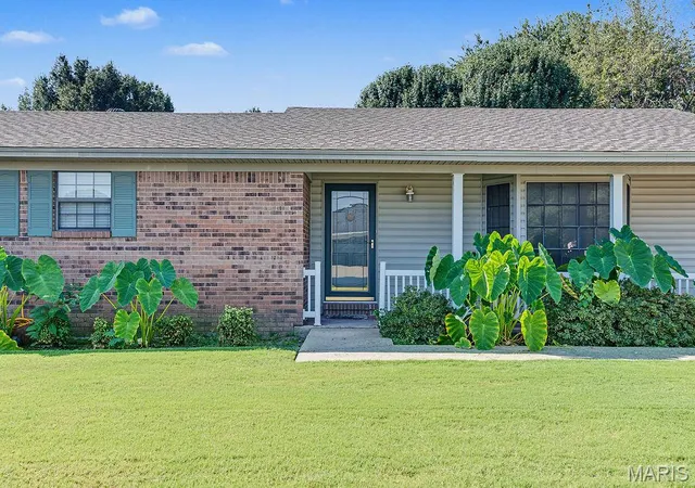 Photo 3 of Single family home for sale at 2117 Holly Ave, Kennett, MO 63857 | MLS# MIS26056223 | Listing updated on 2026-09-22
