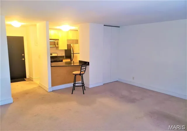 Photo 3 of Condo for sale at 210 N 17th Street #805, Saint Louis, MO 63103 | MLS# MIS26056229 | Listing updated on 2026-08-31