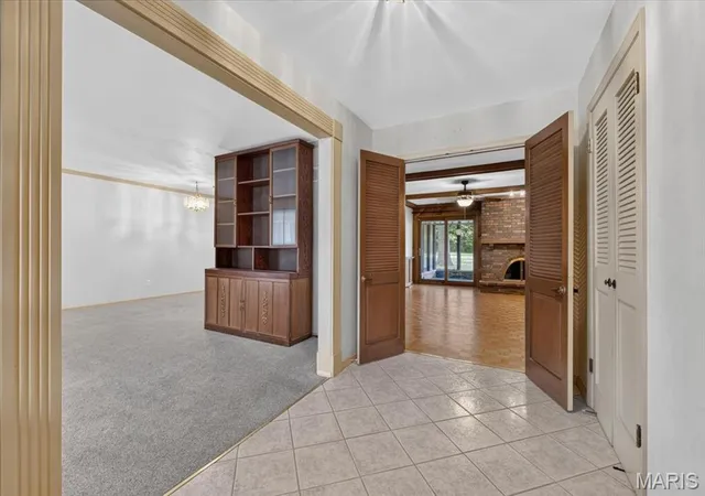 Photo 3 of Sale Pending at 3822 Baville Ct, Florissant, MO 63034 | MLS# MIS26056231 | Listing updated on 2026-09-13