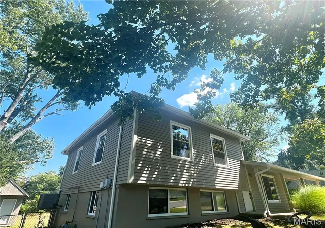 Photo 3 of Single family home for sale at 50 Laird Ave, Rolla, MO 65401 | MLS# MIS26056236 | Listing updated on 2026-09-03