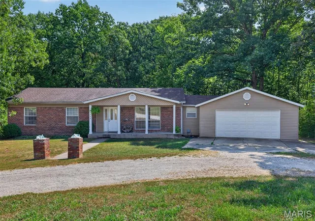 Photo 1 of Single family home for sale at 29944 Hwy J, Wright City, MO 63390 | MLS# MIS26056245 | Listing updated on 2026-09-27