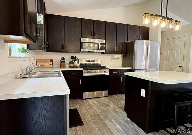 Photo 4 of Single family home for sale at 1735 Cherry Blossom Ct, Pevely, MO 63070 | MLS# MIS26056254 | Listing updated on 2026-09-19