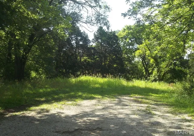 Photo 4 of Land for sale at 2558 Frederitzi Ln, Arnold, MO 63010 | MLS# MIS26056258 | Listing updated on 2026-09-01