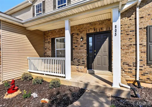 Photo 2 of Single family home for sale at 805 Mule Crk Dr, Wentzville, MO 63385 | MLS# MIS26056285 | Listing updated on 2026-09-13