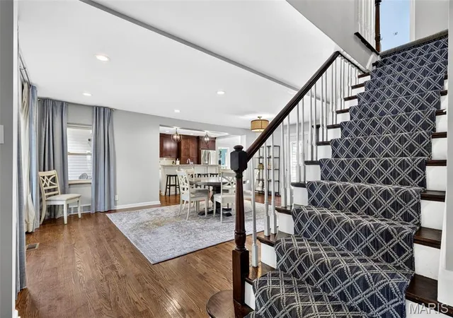 Photo 4 of Single family home for sale at 18 Chaminade Dr, Saint Louis, MO 63141 | MLS# MIS26056286 | Listing updated on 2026-09-20