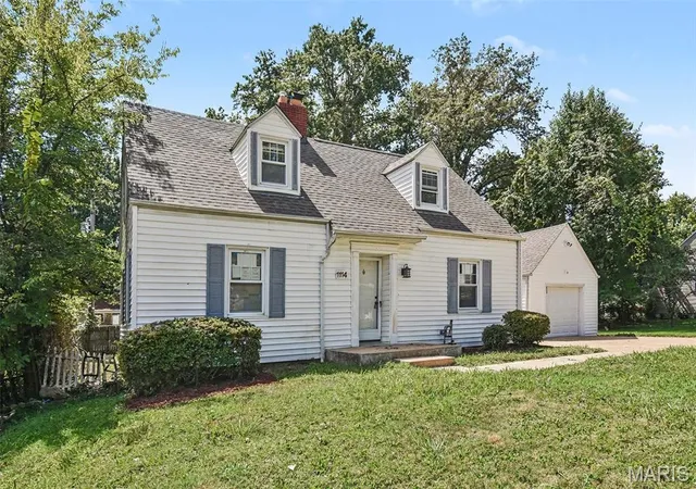 Photo 2 of Single family home for sale at 1114 Northdale Ave, Saint Louis, MO 63138 | MLS# MIS26056290 | Listing updated on 2026-09-01