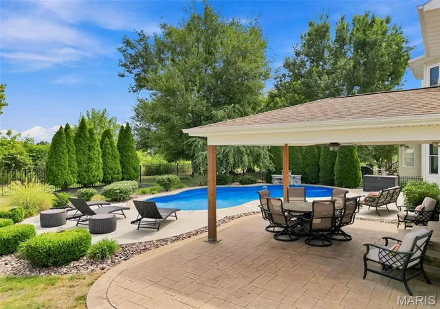 Photo 2 of Sale Pending at 130 Mccluer Dr, O Fallon, MO 63368 | MLS# MIS26056303 | Listing updated on 2026-09-14