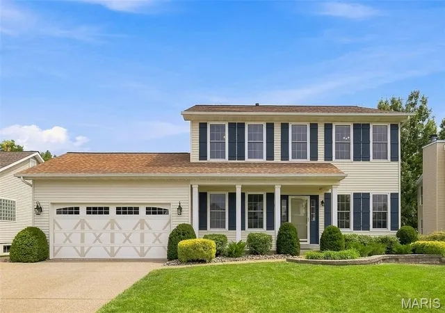 Photo 32 of Sale Pending at 130 Mccluer Dr, O Fallon, MO 63368 | MLS# MIS26056303 | Listing updated on 2026-09-14