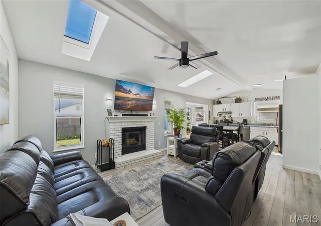 Photo 2 of Single family home for sale at 3249 Windwood Trails Dr, Saint Peters, MO 63303 | MLS# MIS26056311 | Listing updated on 2026-09-06