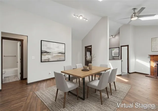 Photo 3 of Single family home for sale at 202 Barrington Dr, Saint Peters, MO 63376 | MLS# MIS26056324 | Listing updated on 2026-09-28