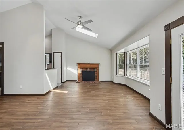 Photo 3 of Single family home for sale at 202 Barrington Dr, Saint Peters, MO 63376 | MLS# MIS26056324 | Listing updated on 2026-09-04