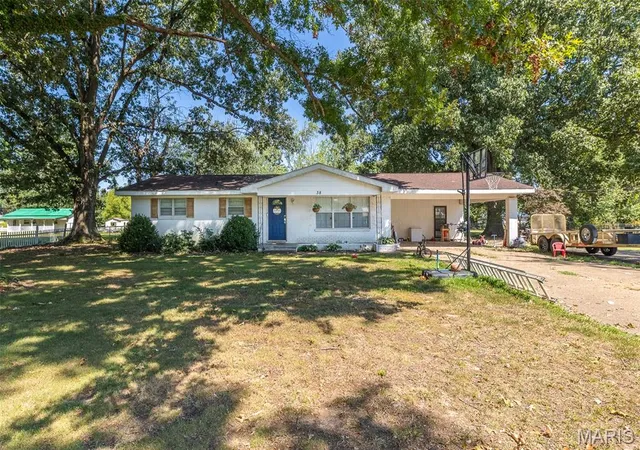 Photo 1 of Single family home for sale at 389 Kathy Ln, Poplar Bluff, MO 63901 | MLS# MIS26056346 | Listing updated on 2026-09-03
