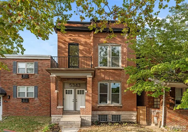 Photo 1 of Single family home for sale at 5343 Arsenal St, Saint Louis, MO 63139 | MLS# MIS26056358 | Listing updated on 2026-09-13