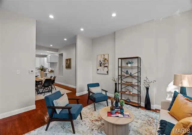 Photo 4 of Single family home for sale at 5343 Arsenal St, Saint Louis, MO 63139 | MLS# MIS26056358 | Listing updated on 2026-10-26