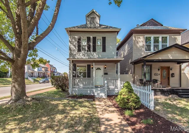 Photo 2 of Single family home for sale at 5387 Reber Pl, Saint Louis, MO 63139 | MLS# MIS26056365 | Listing updated on 2026-09-14