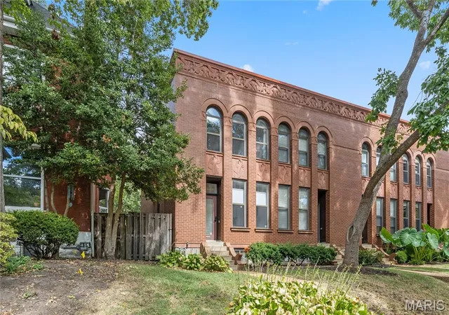 Single family home for sale at 4343 Laclede Ave #H, Saint Louis, MO 63108 | MLS# MIS26056385