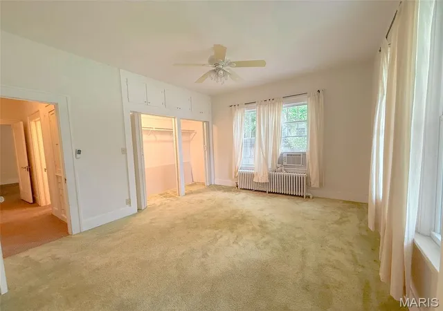 Photo 3 of Sale Pending at 423 W Fayette St, Pittsfield, IL 62363 | MLS# MIS26056389 | Listing updated on 2026-09-05