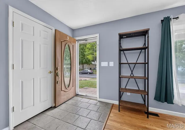 Photo 3 of Sale Pending at 2295 N Pointe Ln, Florissant, MO 63031 | MLS# MIS26056396 | Listing updated on 2026-09-13