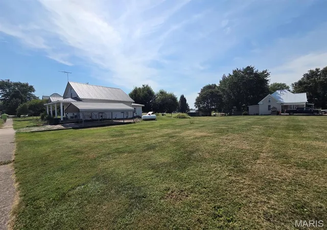 Photo 3 of Single family home for sale at 111 N Banner St, Knox City, MO 63446 | MLS# MIS26056404 | Listing updated on 2026-09-03