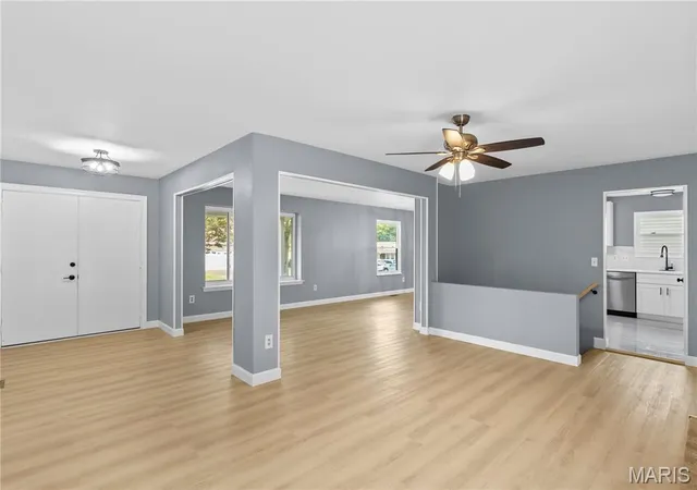 Photo 3 of Single family home for sale at 53 W Garden Walk Dr, Saint Peters, MO 63376 | MLS# MIS26056409 | Listing updated on 2026-09-30