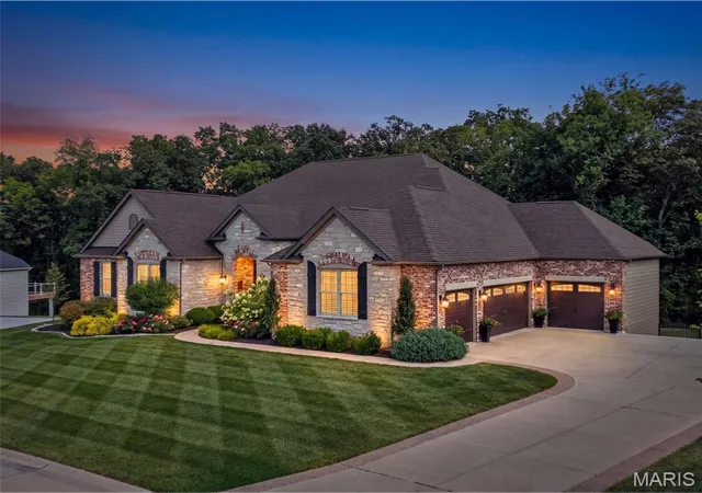 Photo 2 of Single family home for sale at 106 Westleigh Manor Dr, Wentzville, MO 63385 | MLS# MIS26056412 | Listing updated on 2026-09-14